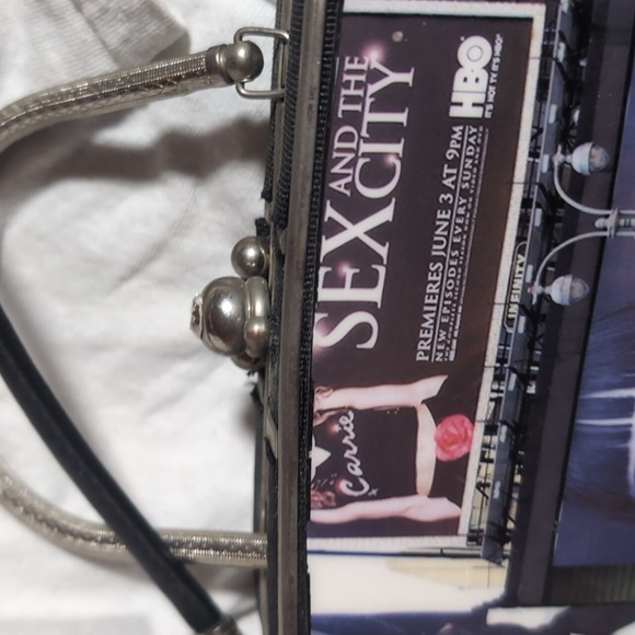 Small hand bag - Picture 3 of 3